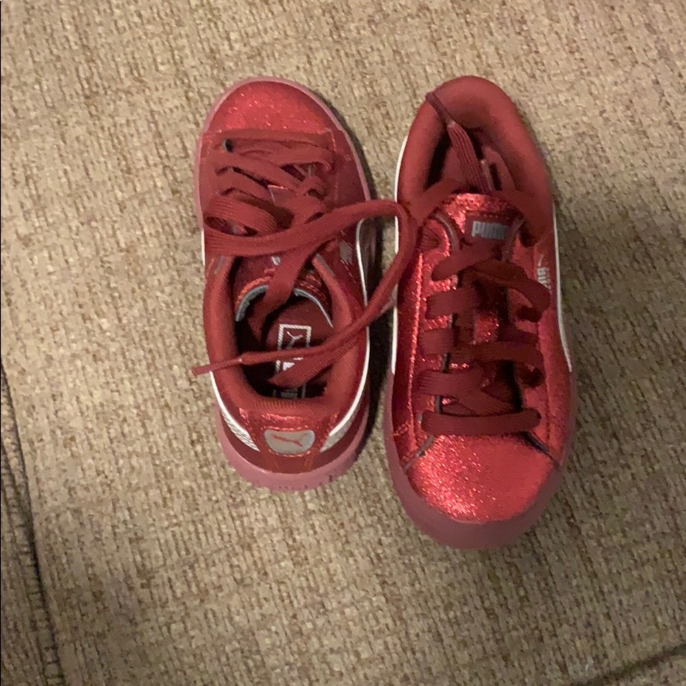 Red pumas